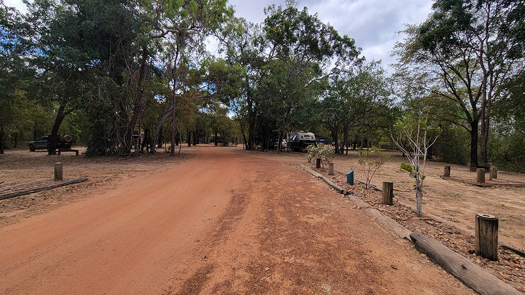 Kalpowar Crossing Campground - Lakefield National Park