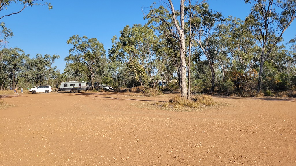 Clermont BP Service Station Campground